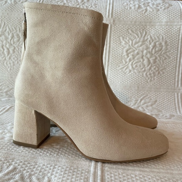 Delicious Faux Suede Square Toe Block Heel Ankle Boots Cream/Nude/Beige - Picture 6 of 11